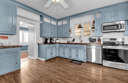 Logan Other | Ruby's Farmhouse (Hocking Hills area)