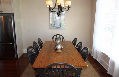 Manteo House | Rudder Village 14 - Gorgeous Canal-Front Home in Pirate's Cove