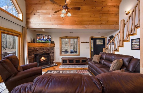 Charter Hills House | Rudolph Resort