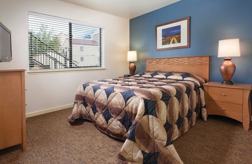 Chelan Resort | Rugged peaks of the North Cascades!