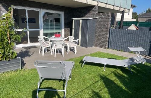 Oeding Apartment | Ruhig gelegene EG-Neubauwohnung mit Garten, Terrasse, Insektenschutz, Einbauküche für max 7 Personen