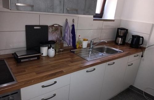 Biebrich Apartment | Ruhig gelegene Wohnung Am Schlosspark