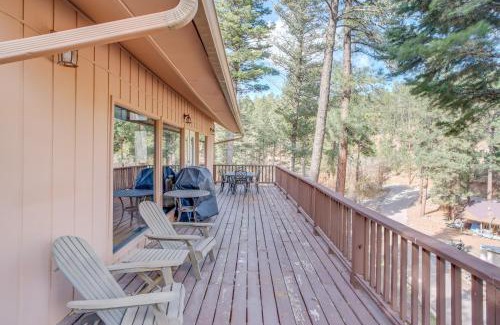 Ruidoso House | Ruidoso Cabin Retreat with Multi-Level Deck