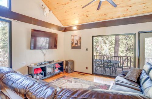 Ruidoso House | Ruidoso Cabin Retreat with Multi-Level Deck