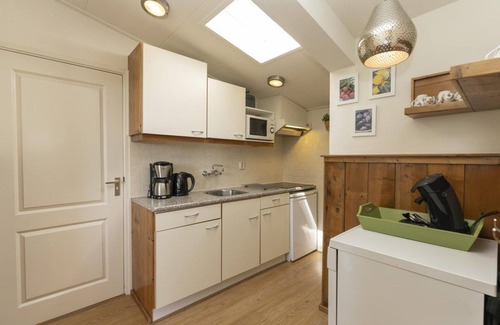 De Koog Apartment | Ruim 2-pers. Appartement op Loopafstand van het Strand van Badplaats De Koog!