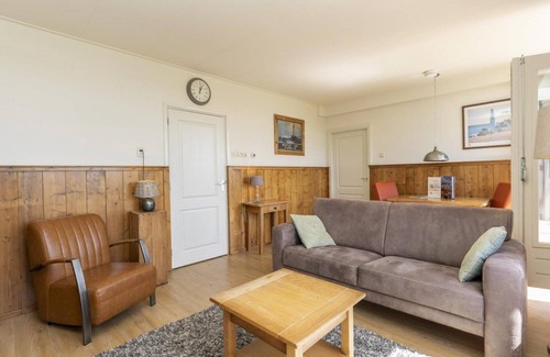 De Koog Apartment | Ruim 2-pers. Appartement op Loopafstand van het Strand van Badplaats De Koog!