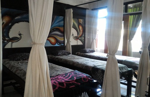 Ubud City-Centre House | Rumah Ary Homestay & Spa