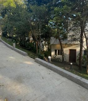Yercaud House | Rupi Resort & Hotels