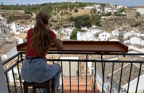 Setenil de las Bodegas Cottage | RURAL GETAWAY WITH CHARM IN LA CASA DE LA LELA