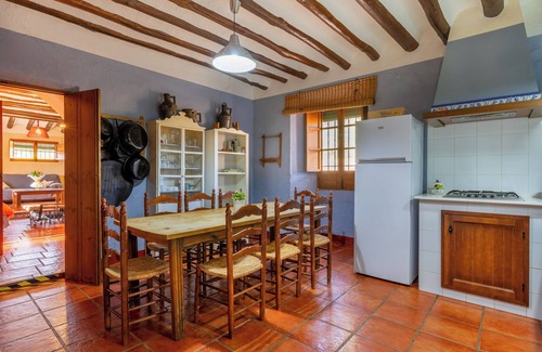 Archidona House | Rural Holiday Home "Cortijo Fuente de Alonso Gomez" with Mountain View & Pool
