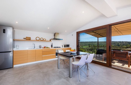 Manacor House | Rural Home "Can Jaume" with Pool, Terrace, Mountain View & Wi-Fi