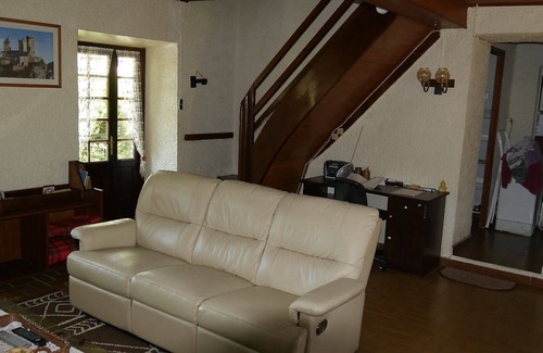 Saint-Paul-de-Jarrat Cottage | Rural mountainous house in Cathar Country Ariege
