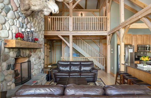 Breckenridge House | Rural Peak 7 Lodge by InvitedHome | Hot Tub, Views, Fireplace, Game Room, Ski