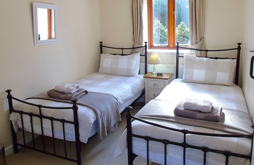 Holsworthy Cottage | Rural Retreat with hot tub and fishing near Bude