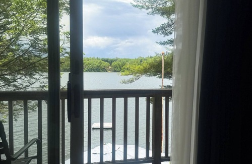 Wolfeboro Cottage | Rust Pond, Wolfeboro NH, Beautiful, Quiet Lakefront Chalet, "Campbellot"