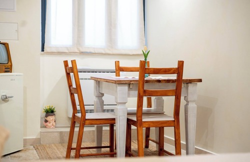 Barletta Apartment | Rustic Apartment in Barletta, 10 Minutes from the Sea