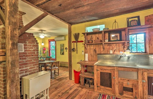 Burlington Cottage | Rustic Cabin in the Woods: 2-acre Fishing Pond!