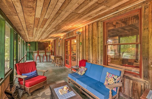 Burlington Cottage | Rustic Cabin in the Woods: 2-acre Fishing Pond!
