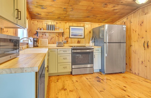 Rangeley Cottage | Rustic Cabin Retreat on Rangeley Lake!