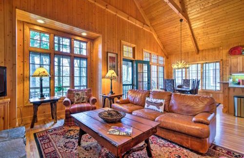 Cashiers Apartment | Rustic Cashiers Condo at Trillium Lake and Links!