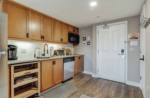 Vernon Condo | Rustic Chic at Mountain Creek!