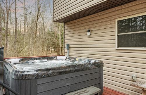 Gouldsboro House | Rustic-Chic Escape w Hot Tub Fireplace Nature Views Pine Woods Loft