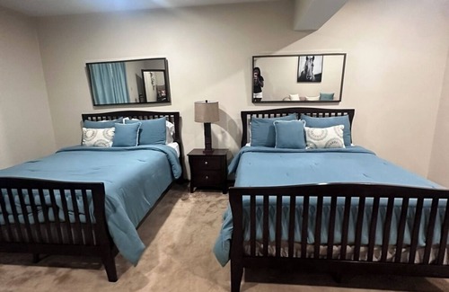 Middletown Bed & Breakfast | Rustic Elegance Meets Outdoor Charm - 2 bedroom Middletown