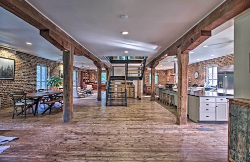 Scottsville House | Rustic Home & Cottage at Warren Mill on 12 Acres!