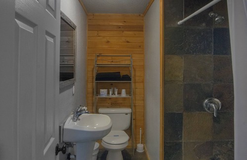 Park Rapids Hotel | Rustic Inn