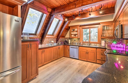 LaFayette Cabin | Rustic LaFayette A-Frame Cabin w/Game Room!
