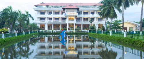 Kochi Hotel | Rustic Leisures LLP
