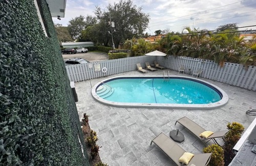 Downtown Fort Lauderdale Apartment | Rustic Retreats: Beachy 1BR in the heart of Fort Lauderdale