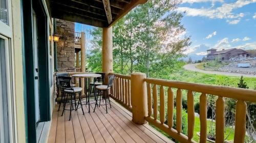 Eden House | Rustic Ridge with Gym and Game Room