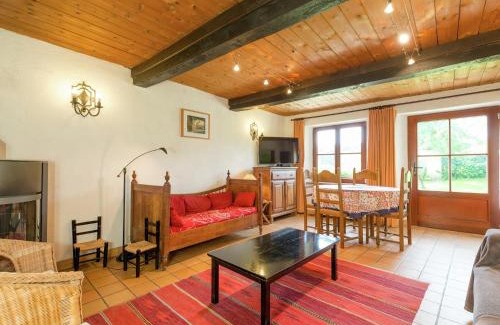 Lierneux House | Rustic Vacation Home, Baneux