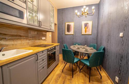 Nove Mesto Apartment | Ruterra Apartments by Cathedral