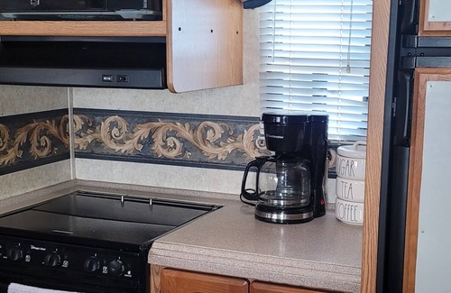 Cottondale House | RV Executive Home in Tranquil Setting, Inground Indoor Pool heated year around