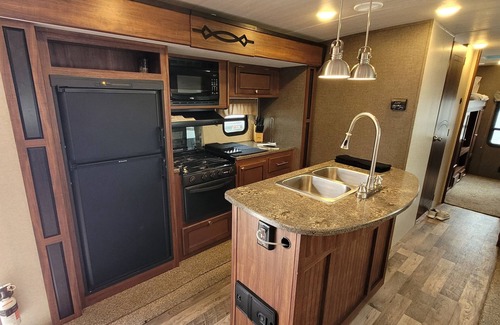 Gravois Mills House | RV - Glamping - Views At Coconuts - Lake View