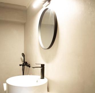 Patras Apartment | RYB Colour Apartment