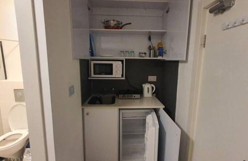 Bat Yam Apartment | Ryo 20 דירה במלון בוטיק 2 דקות מטיילת בת ים