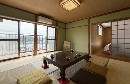 Onomichi House | Ryu no Torimichi - Hilltop House Scenic Stay with City Views
