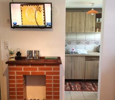 Poroszlo Apartment | Sárgapart Holiday Home