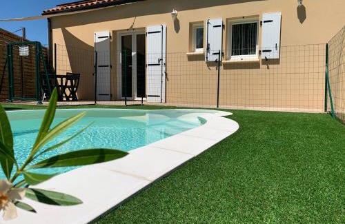 Le Vigan Villa | Séjour Romantique Jacuzzi intérieur Privé
