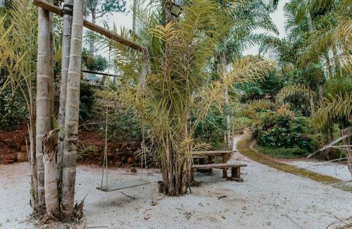 Vitor Hugo House | Sítio incrível 4Q c/piscina e área de churrasco