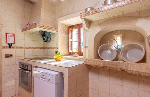 Santanyi Villa | S'alqueria Rotja - Five Bedroom Villa, Sleeps 10