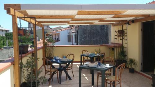 Cabras Bed & Breakfast | S'Apprigu B&B