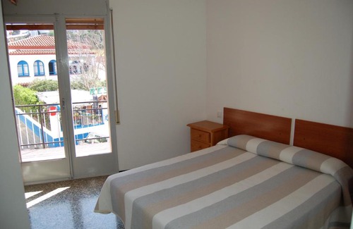Llanca Apartment | S. Elcano 1-D