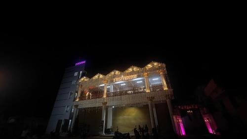 Pithapuram Hotel | S ROOMs