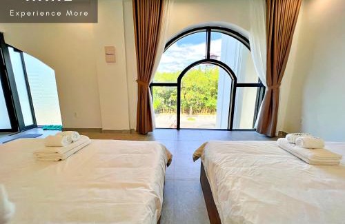 Ganh Dau Apartment | S79 TM01 Monstera Grand Lago