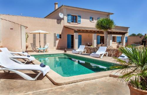 Es Llombards House | Sa Bassa - country house close to the village
