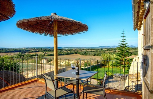 Vilafranca de Bonany Apartment | SA FRANQUESA VELLA - ANTONI I CATALINA CANONGE -Charming apartment in agritourism